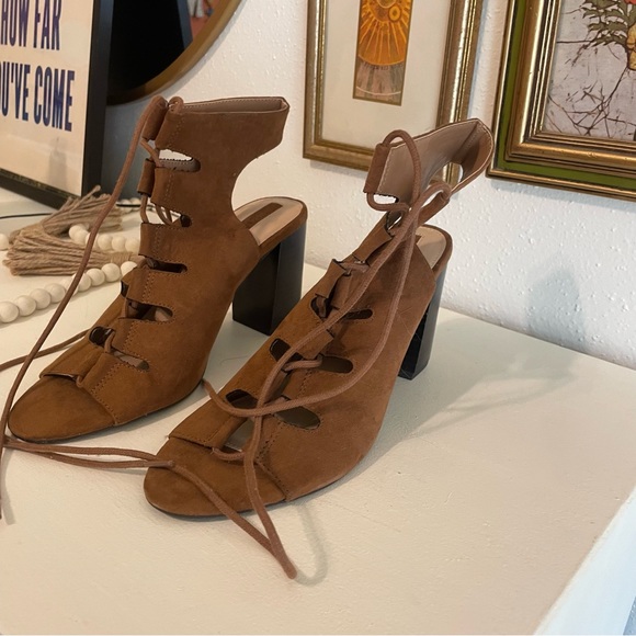 Shoes - Lace up brown heels